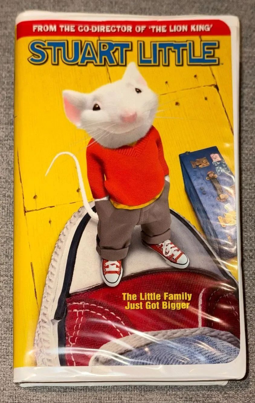 VHS release of the 1999 family film Stuart Little
